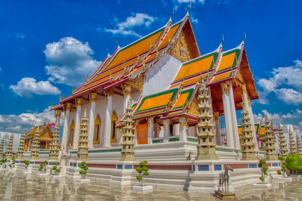 Chùa Wat Suthat Thepwararam Ratchaworamahawihan